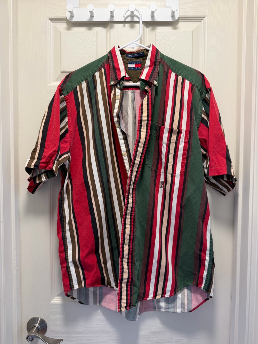 Tommy Hilfiger Men’s Red & Green Striped Short-Sleeve Button-Up Shirt